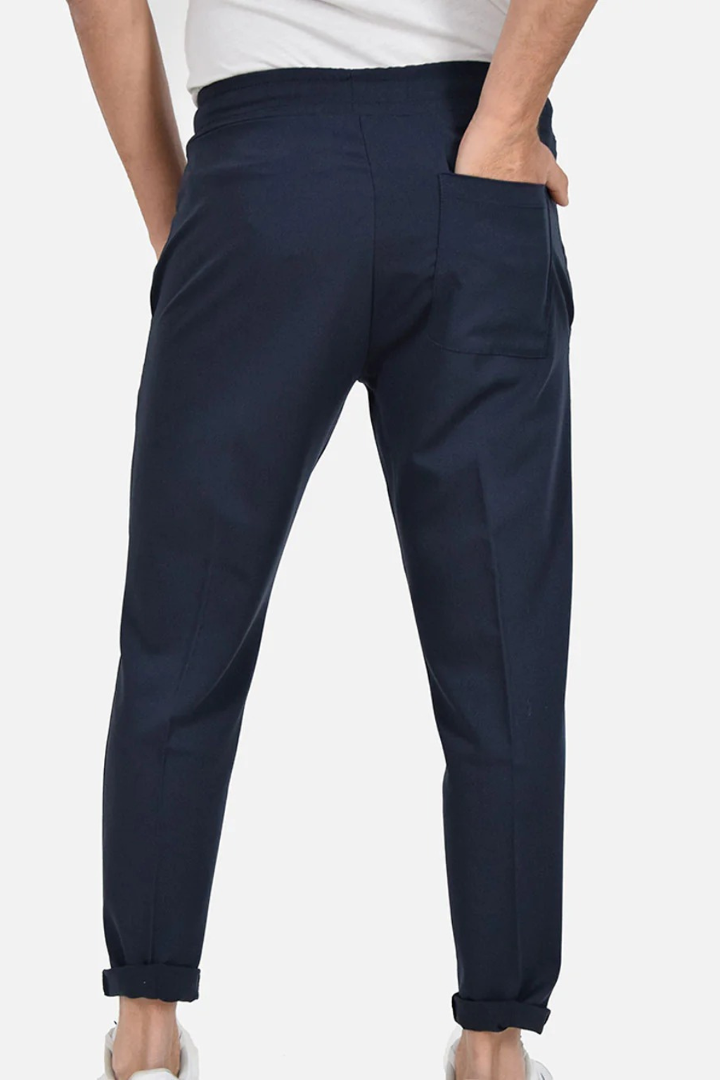 Pantalones con cordón en la cintura