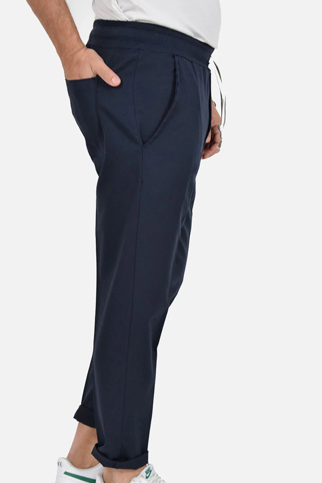 Pantalones con cordón en la cintura